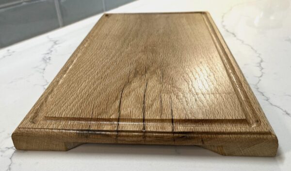 Oak Cutting Board with Drip Gutter - Image 2